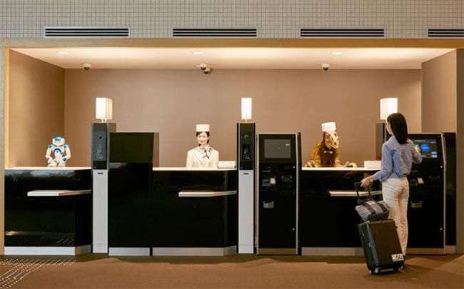 hotel donde los empleados son robots